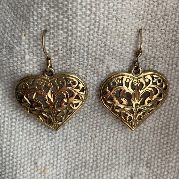 Jewelry - Art Deco Vintage Gold Heart Earrings